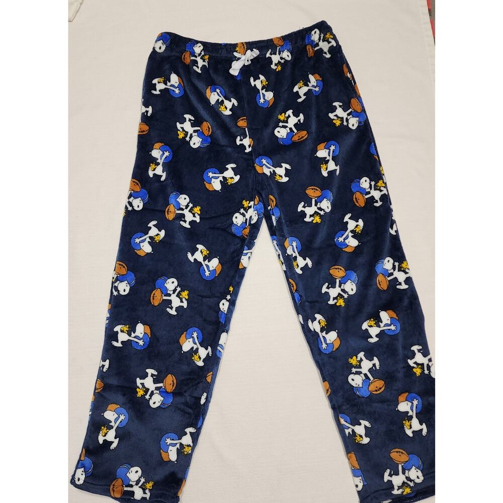 Snoopy and Woodstock playing football fleece pajama men XL NWT